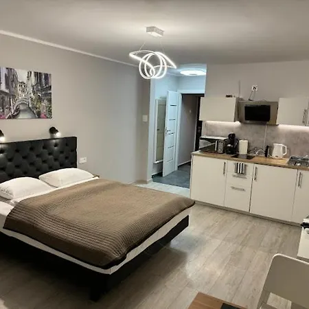 Przystanek Aleja Korfantego 8 Katowice