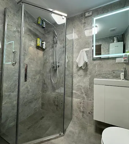 Przystanek Aleja Korfantego 8 * Κατοβίτσε